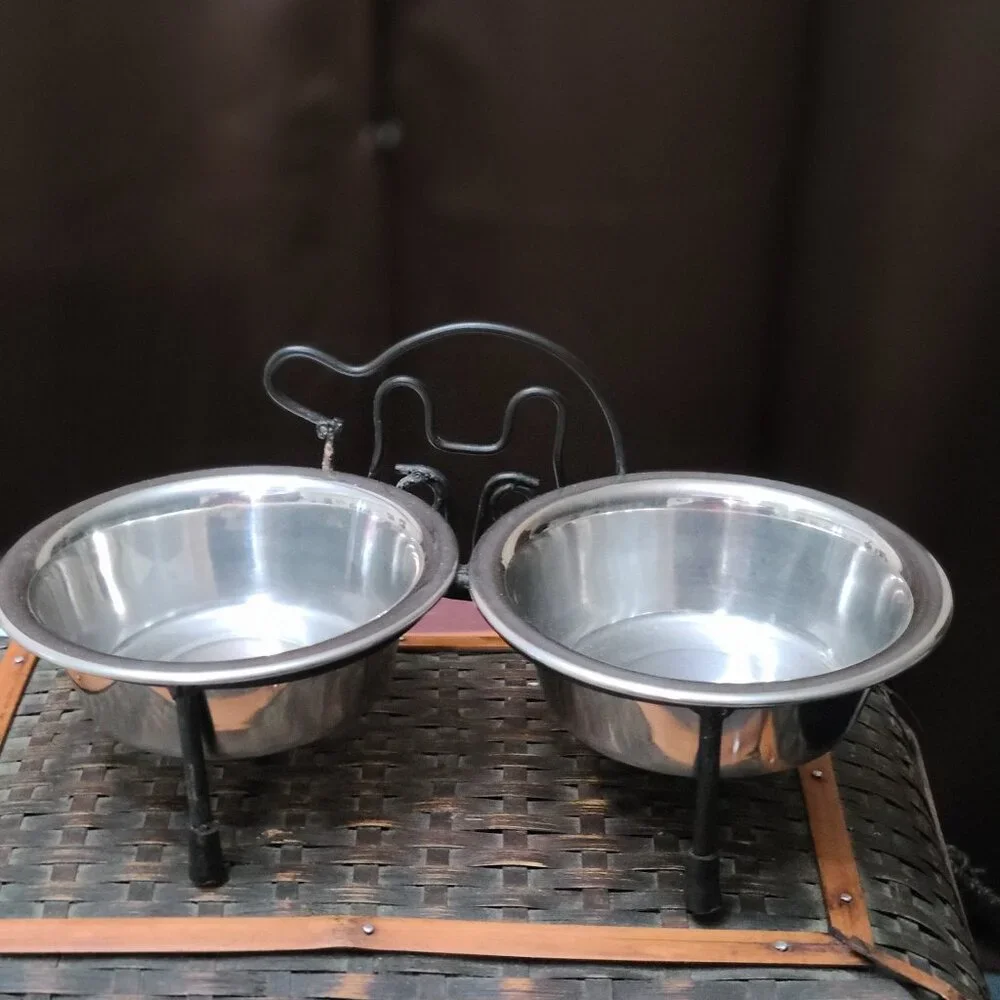 Elevated Stainless Steel Cat Food Water Bowls Wrought Iron Outlined Bowl Holder